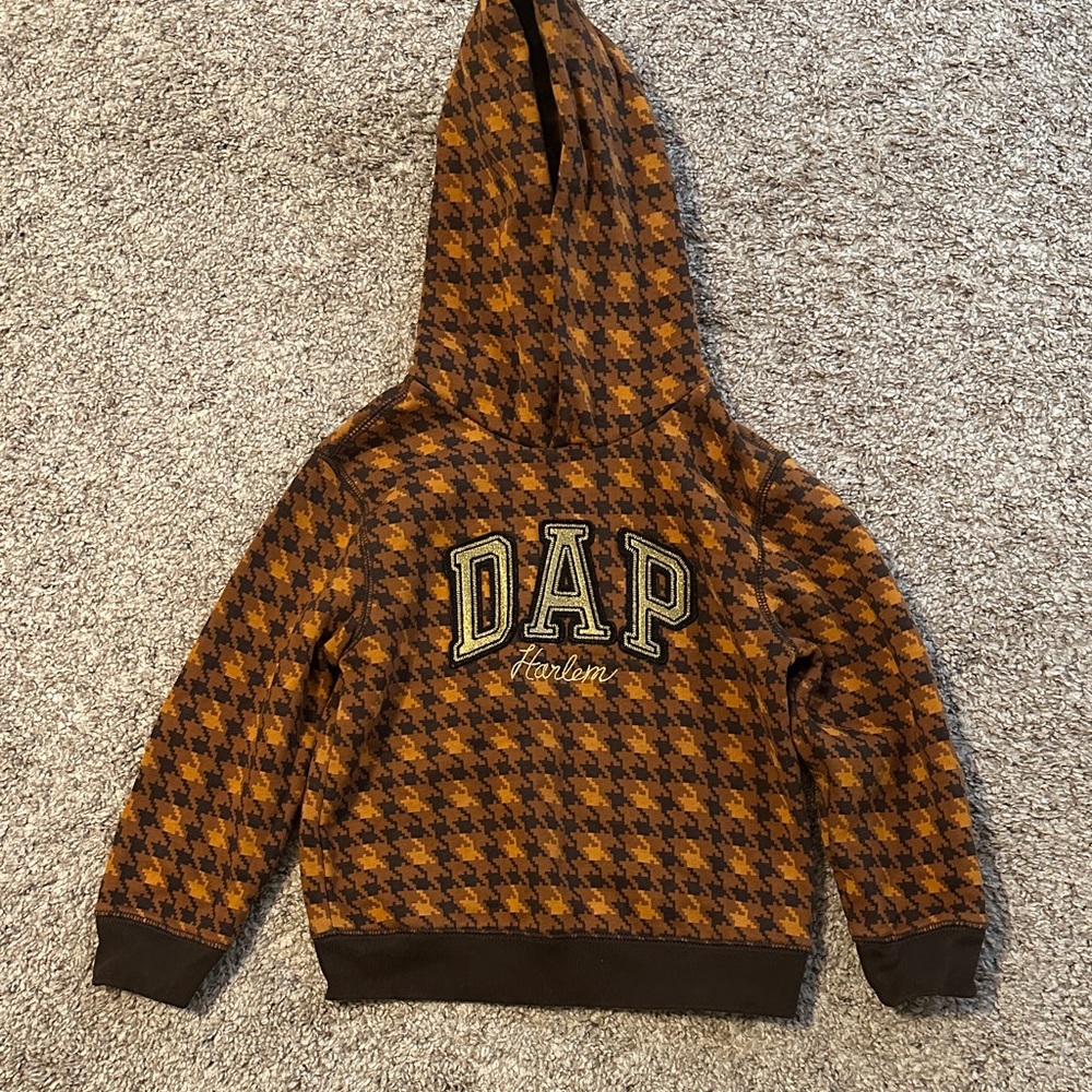 GAP Brown and Orange Patterned toddler boy size 5 Hoodie. Dapper Dan Gap collab